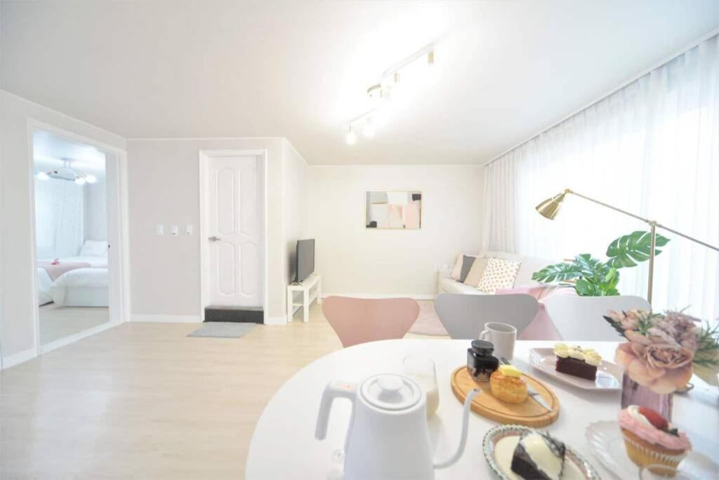 Lovely House Seoul Exterior photo